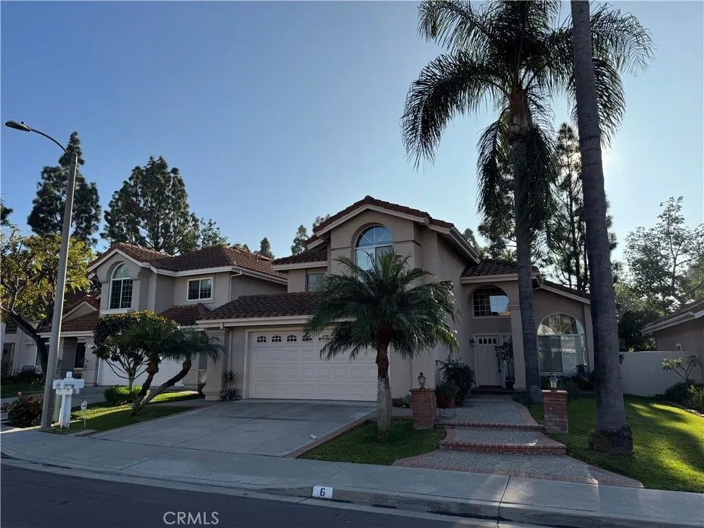 Photo of 6 Fierro, Irvine, CA 92614 (MLS # OC25277563)