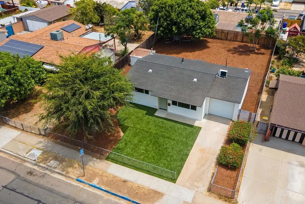 851 CARDIFF ST