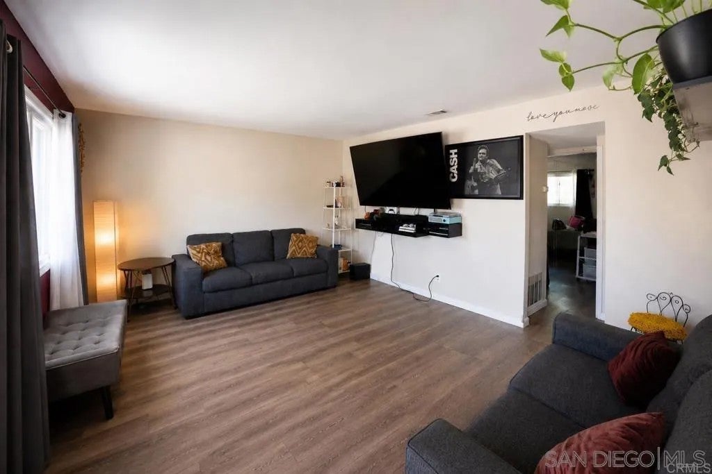 4658 Calle Del Palo