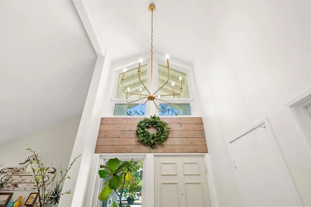 3432 Mount Ariane Drive