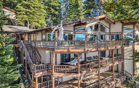 Photo of 1217 Driftwood Cove Road, Lake Almanor, CA 96137 (MLS # SN26057066)