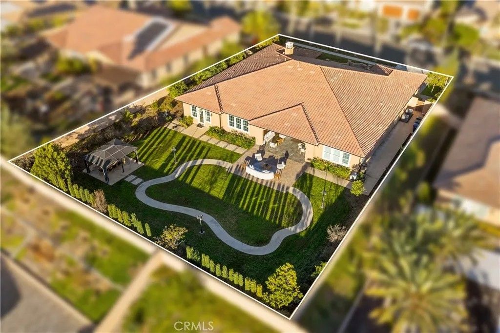 Photo of 267 N Baldy Vista, Glendora, CA 91741 (MLS # WS26009654)