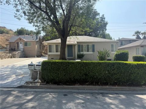 Photo of 11286 San Mateo Dr, Loma Linda, CA 92354 (MLS # IG26104020)
