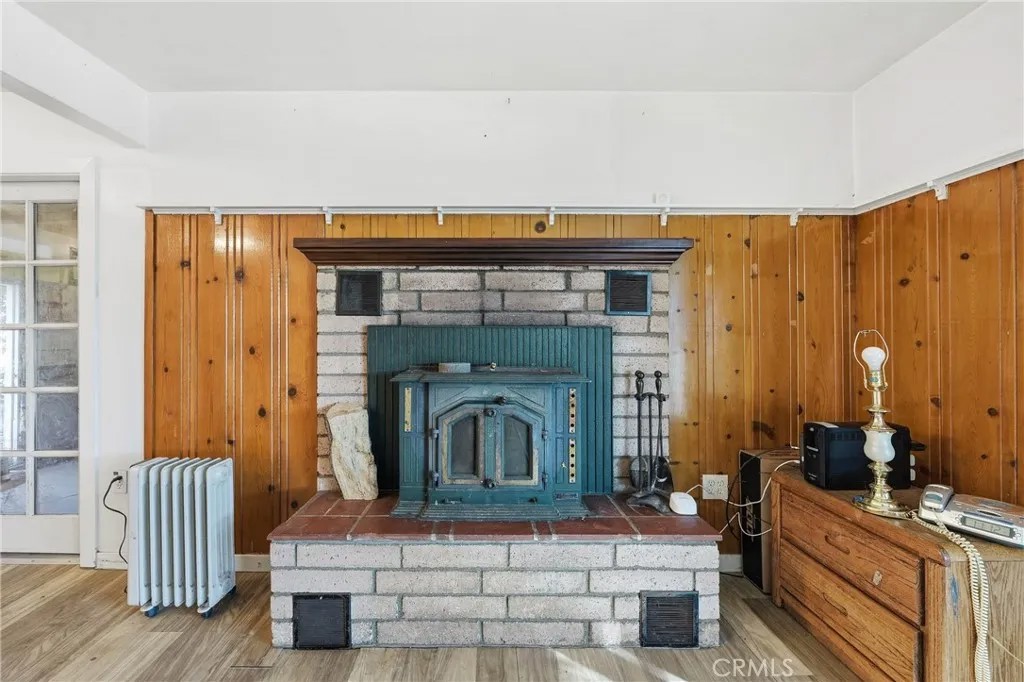 3995 Mullen Avenue