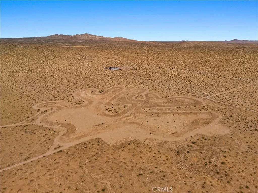 4625813 Drifting Sands