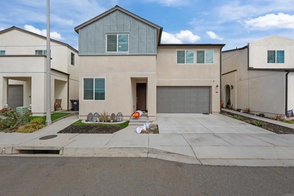 Photo of 264 Hass Lane, Fallbrook, CA 92028 (MLS # NDP2509857)