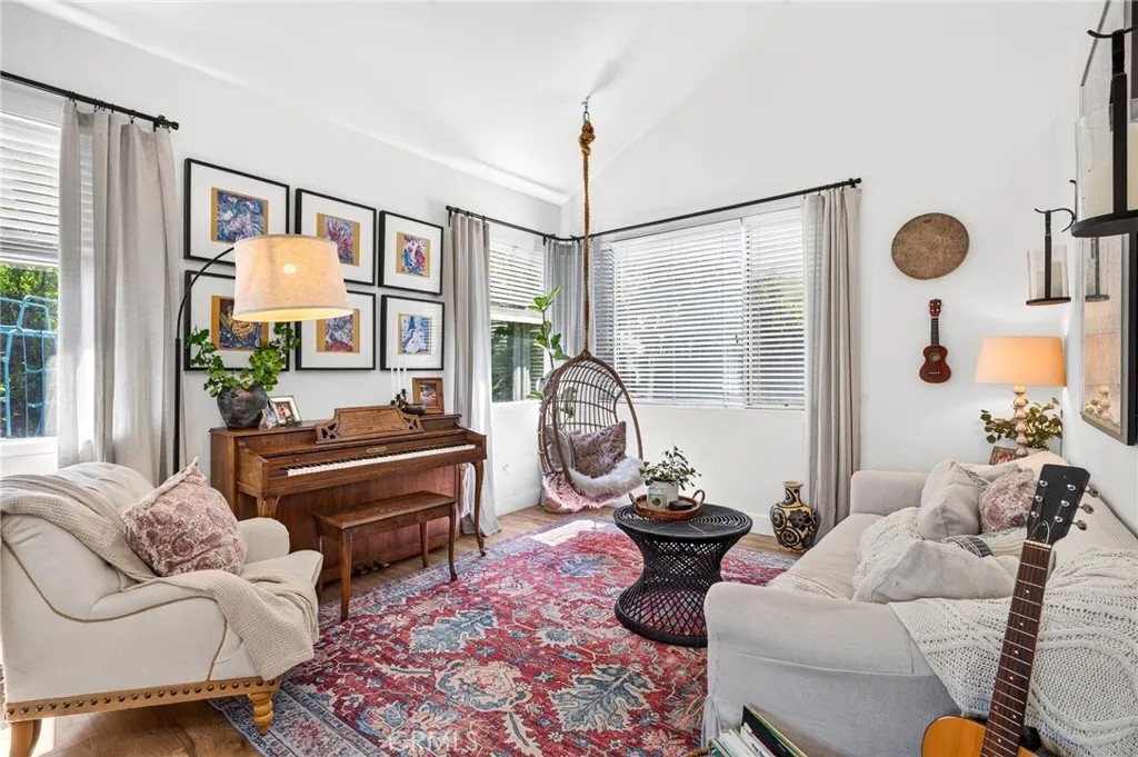 1754 Stratford