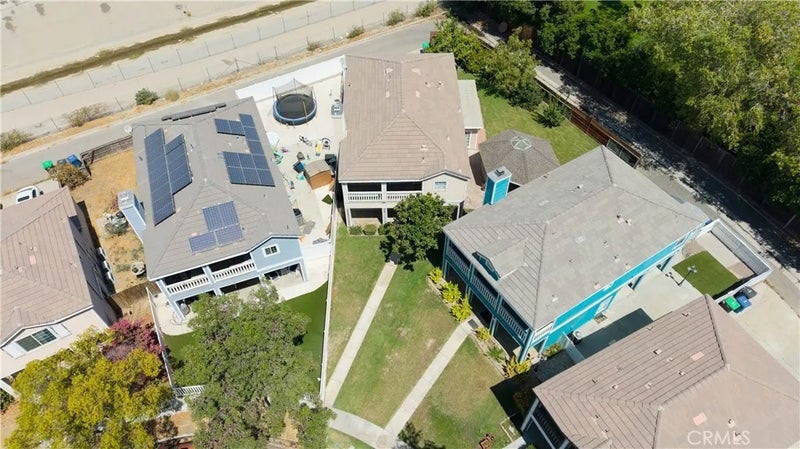 25538 Portola
