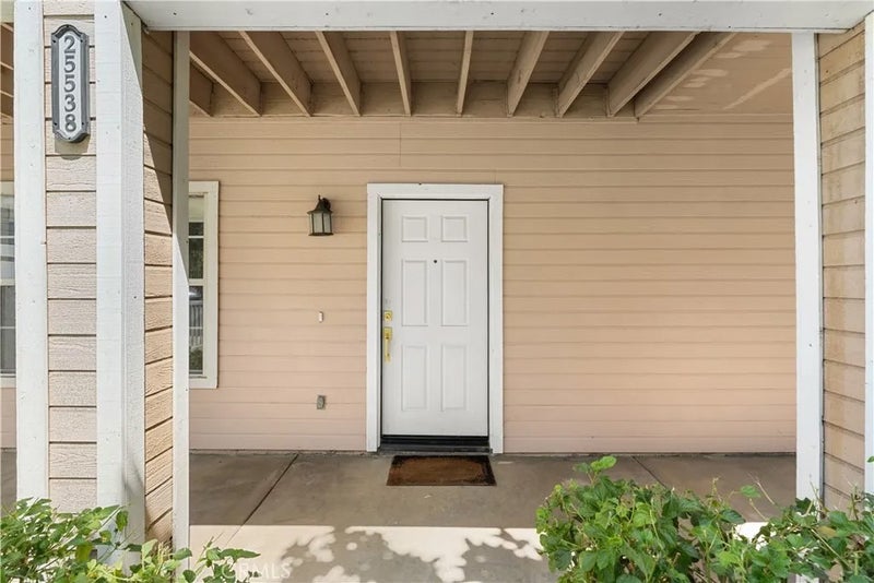 25538 Portola