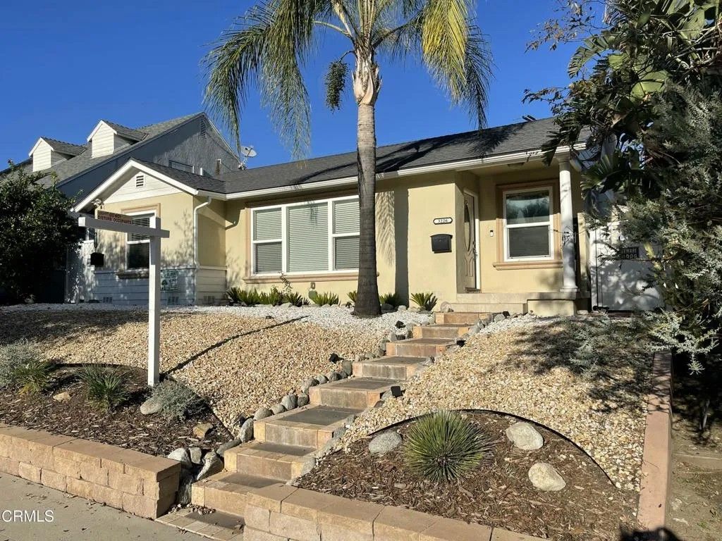 Photo of 3226 La Crescenta Avenue, Glendale, CA 91208 (MLS # P1-25061)