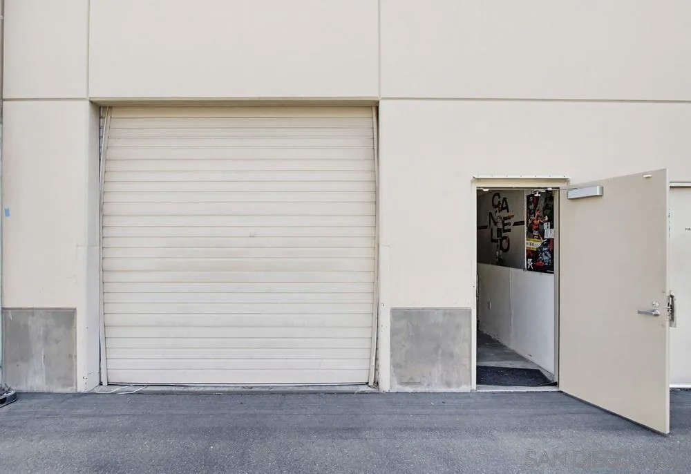 1568 Lancaster Point Way