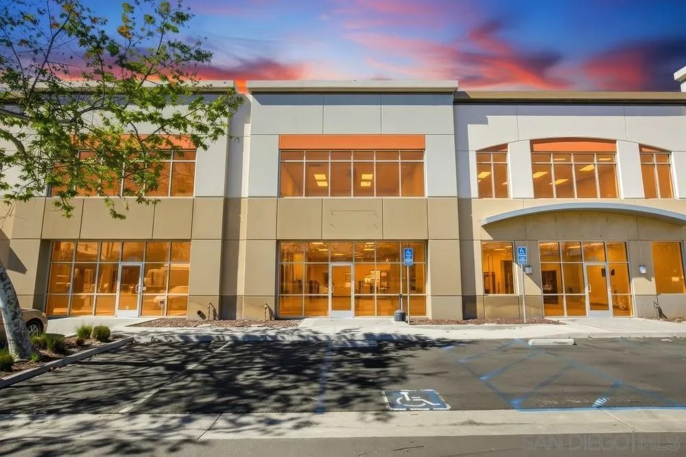 1568 Lancaster Point Way