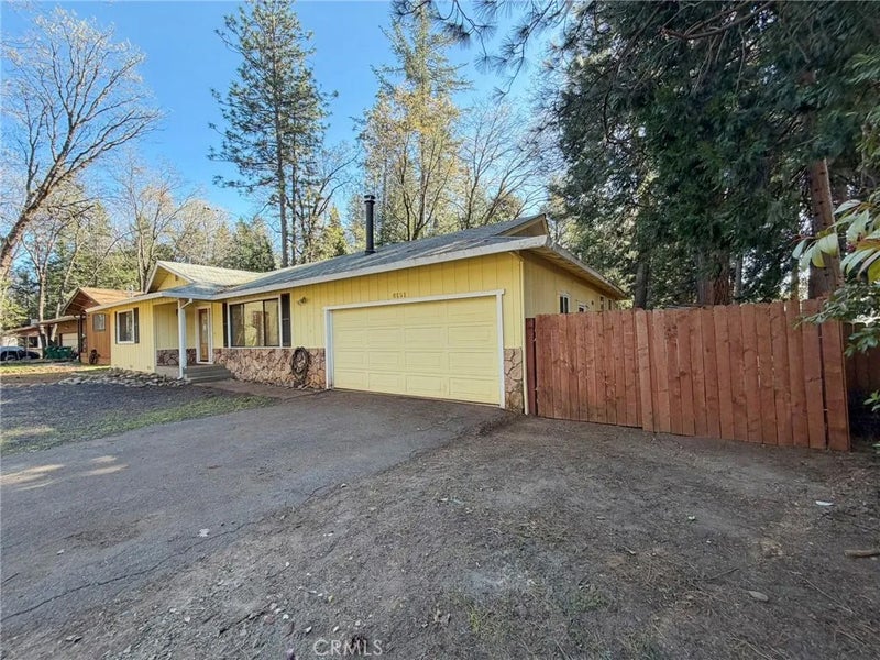 6131 Dana Circle