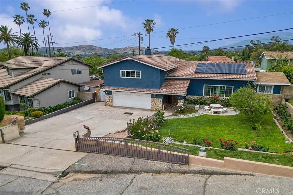 5442 Sepulveda Avenue