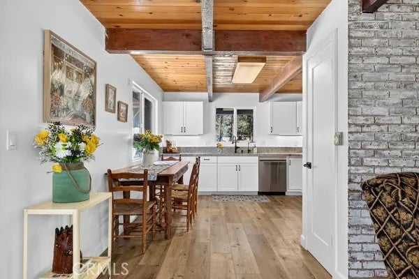 33007 Lone Pine