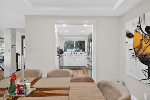 Tiny photo for 5 Cypress Way, Rolling Hills Estates, CA 90274 (MLS # SB25252706)