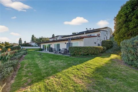 Tiny photo for 5 Cypress Way, Rolling Hills Estates, CA 90274 (MLS # SB25252706)