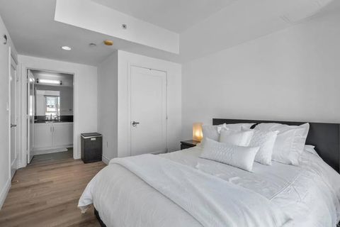 Tiny photo for 875 G Street #502, San Diego, CA 92101 (MLS # PTP2600486)