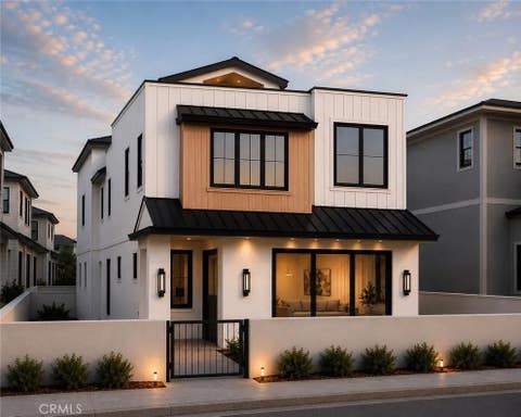 Photo of 510 35th Street, Newport Beach, CA 92663 (MLS # NP26119414)