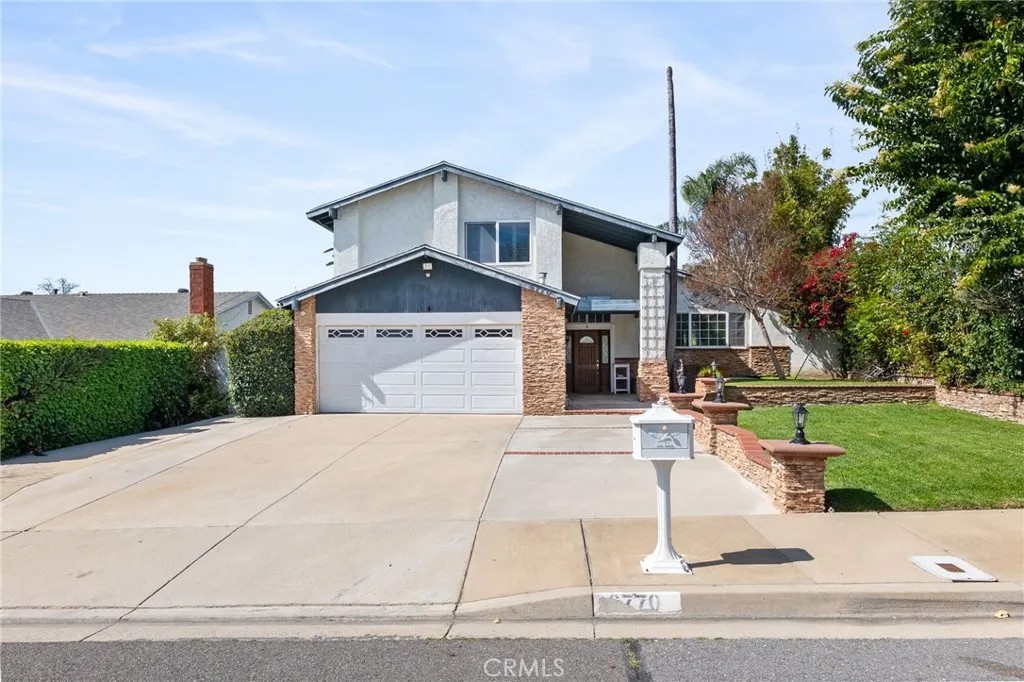 6770 Berkshire