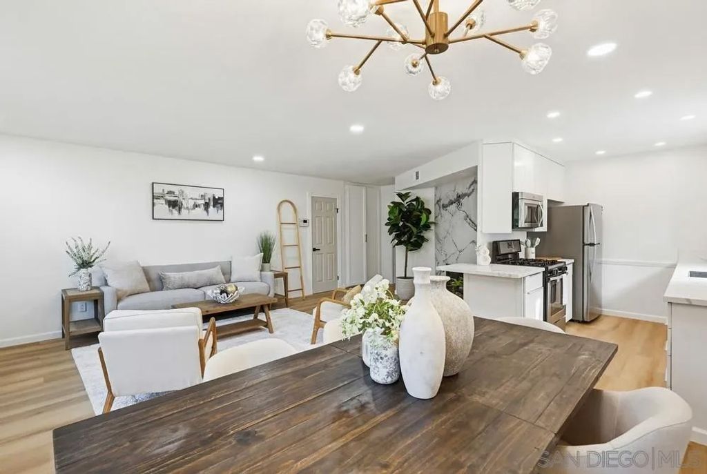 Photo of 3116 Groton Way #2, San Diego, CA 92110 (MLS # 260006792)