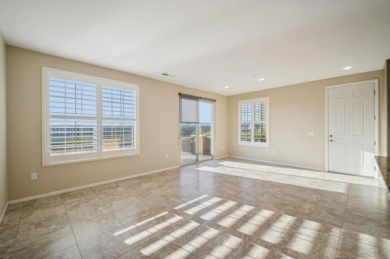 1755 Saltaire Place 37