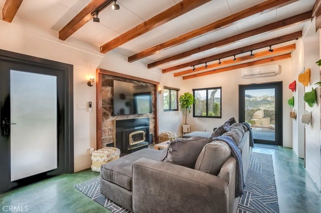 Photo of 9405 Lanning Lane, Morongo Valley, CA 92256 (MLS # JT26039937)