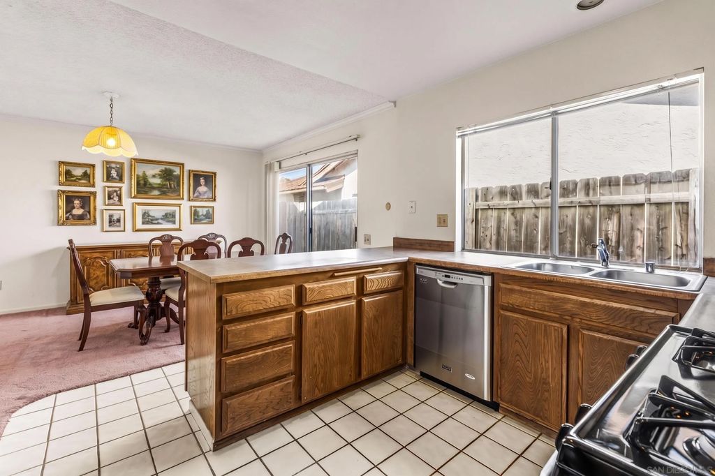 Photo of 11032 Promesa DR, San Diego, CA 92124 (MLS # 260018259)