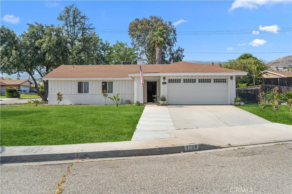 2764 Mirada Road