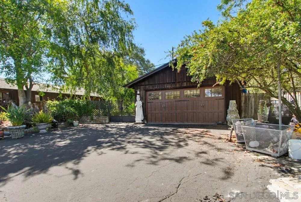 28605 Rolling Rock Rd