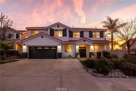 Photo of 43250 Via Sabino, Temecula, CA 92592 (MLS # SW26059835)