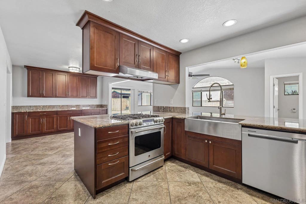 Photo of 9308 Lake Canyon Rd, Santee, CA 92071 (MLS # 260019797)