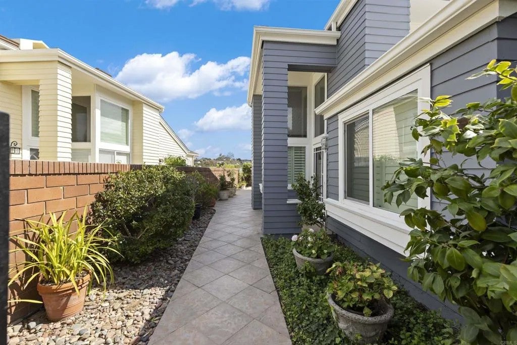 Photo of 7302 Lantana Terrace, Carlsbad, CA 92011 (MLS # NDP2609319)