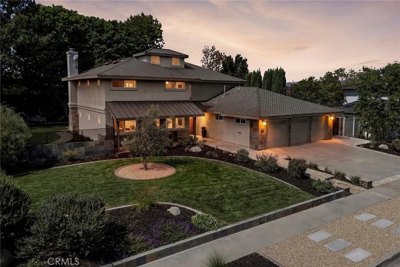 5271 Pasatiempo Drive