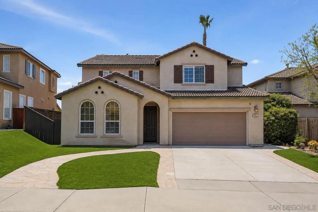 Photo of 402 Corte Calypso, Chula Vista, CA 91914 (MLS # 260020469)