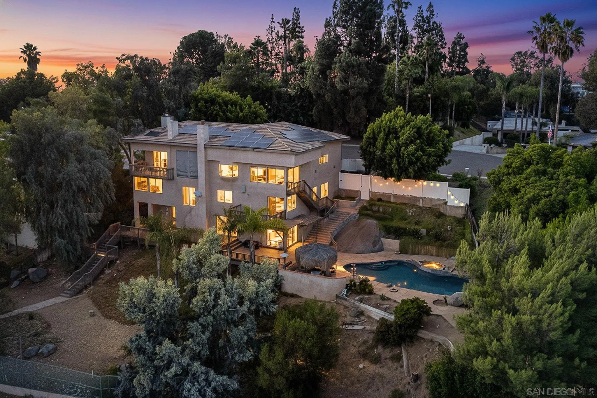 1574 Shadow Knolls Dr