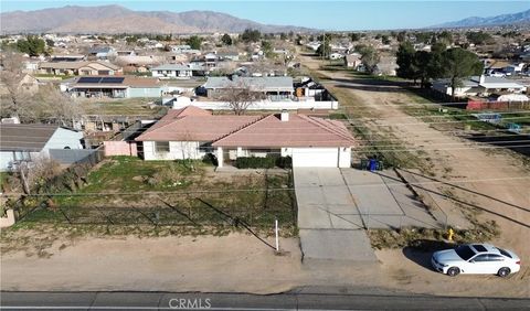Tiny photo for 11911 Kiowa Road, Apple Valley, CA 92308 (MLS # HD26022707)