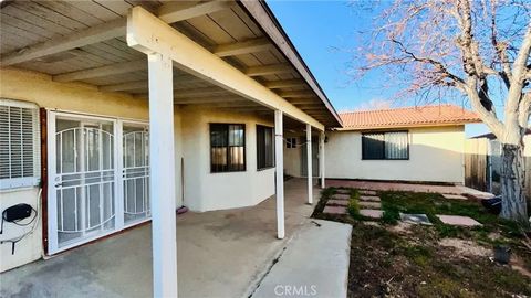 Tiny photo for 11911 Kiowa Road, Apple Valley, CA 92308 (MLS # HD26022707)