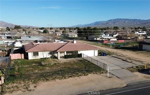 Tiny photo for 11911 Kiowa Road, Apple Valley, CA 92308 (MLS # HD26022707)