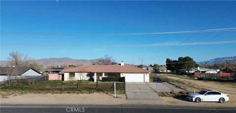 Tiny photo for 11911 Kiowa Road, Apple Valley, CA 92308 (MLS # HD26022707)