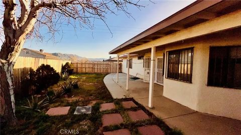Tiny photo for 11911 Kiowa Road, Apple Valley, CA 92308 (MLS # HD26022707)