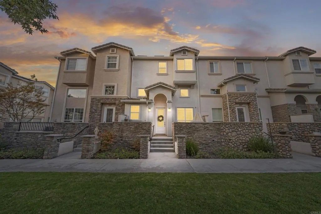 Photo of 231 Vermont Court, El Cajon, CA 92020 (MLS # PTP2508954)