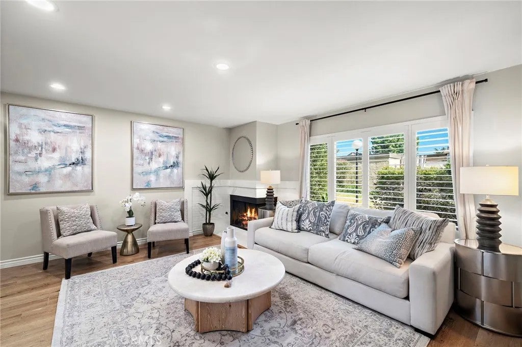 10853 Poly Court