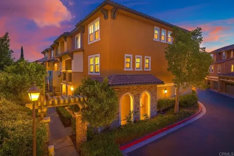 34 Via Sovana, Santee, CA 92071 - #: PTP2508823