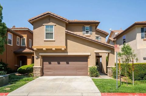 Photo of 27635 Sienna Ridge, Canyon Country, CA 91351 (MLS # PW26024323)