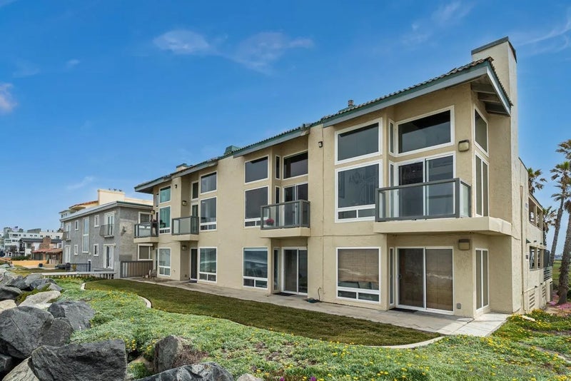 1230 Seacoast Drive 2