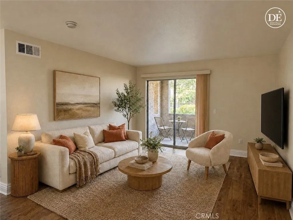 2325 Del Mar Way #106
