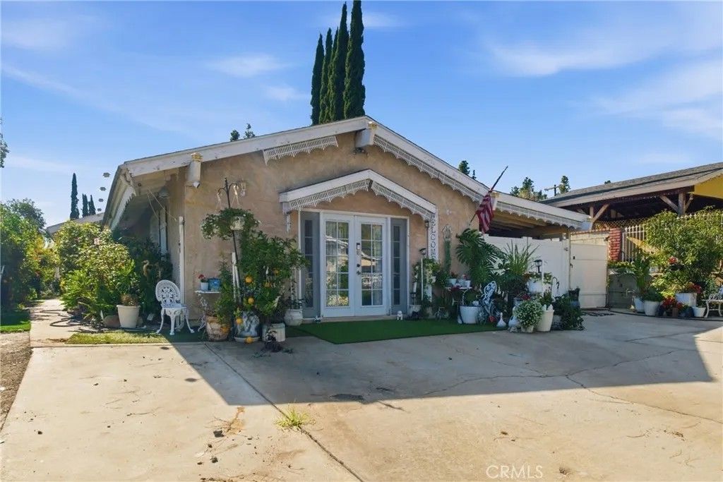 Photo of 12011 Jouett Street, Sylmar, CA 91342 (MLS # CV26035829)