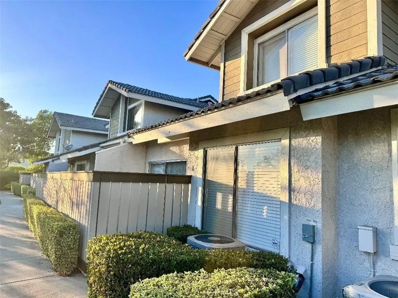 1109 Golden Springs Drive D