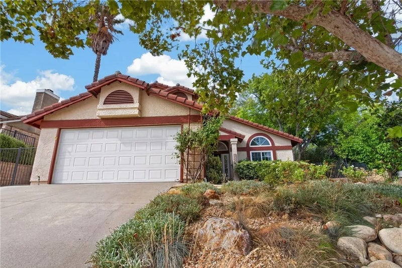 22358 Claibourne